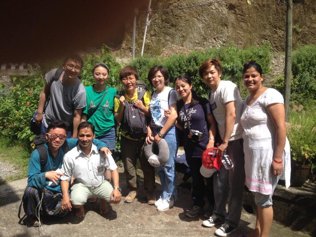 Bishnu Homestay Pokhara Ngoại thất bức ảnh