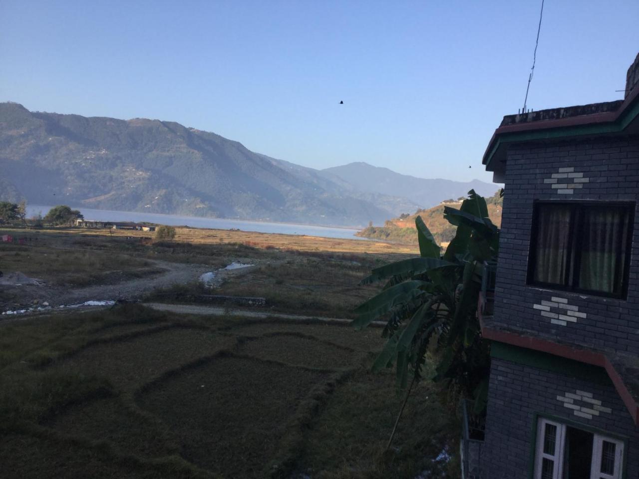 Bishnu Homestay Pokhara Ngoại thất bức ảnh